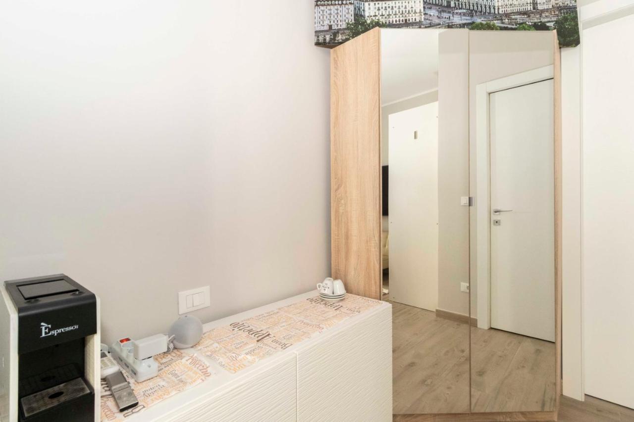New Bright Studio Near Piazza San Carlo! *