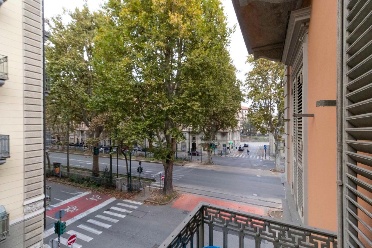 New Bright Studio Near Piazza San Carlo! *