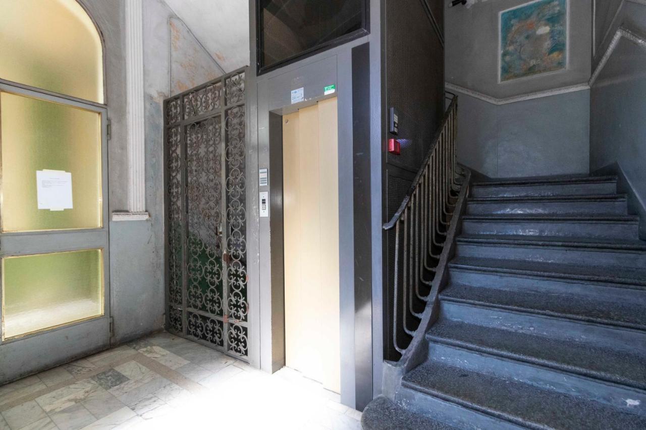 Bright Piazza San Carlo Apartment Turin