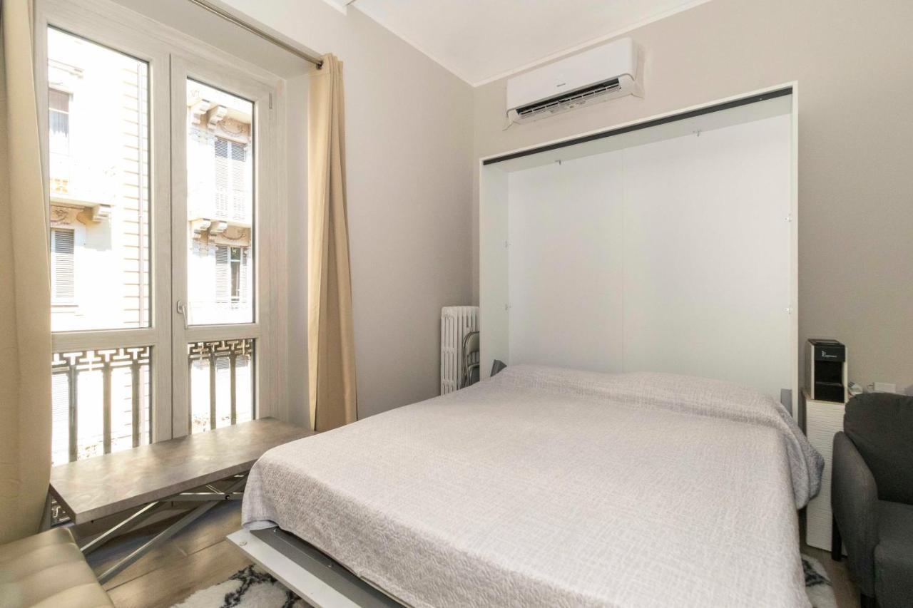 Apartment Bright Piazza San Carlo *